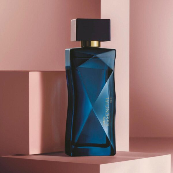 Essencial Oud Deo Parfum Feminino 100ml